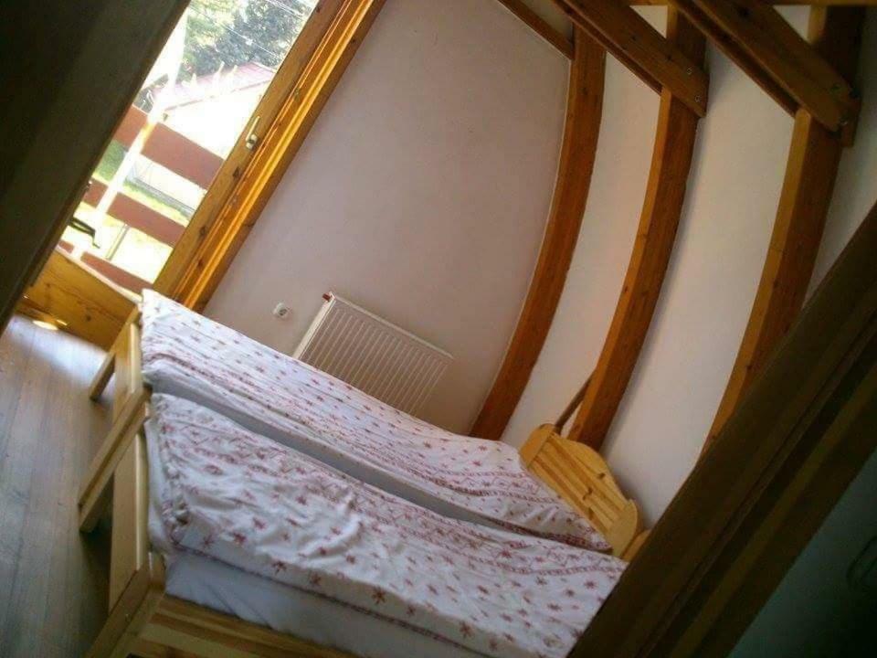 Gitta Nyaralohaz Villa Gyomaendrőd Exteriör bild