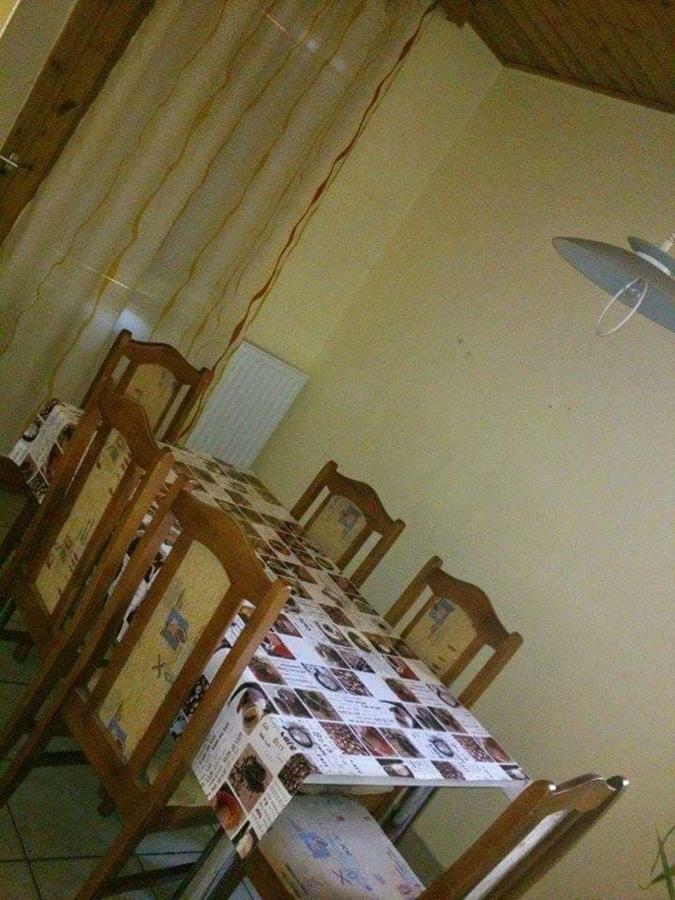 Gitta Nyaralohaz Villa Gyomaendrőd Exteriör bild