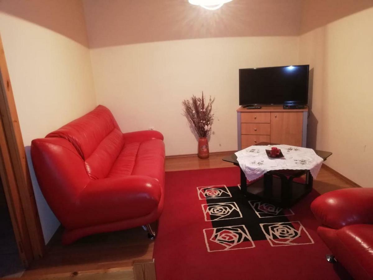 Gitta Nyaralohaz Villa Gyomaendrőd Exteriör bild